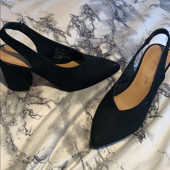 💎Classy Black Pointed Slingback Heels - Picture 2 of 4